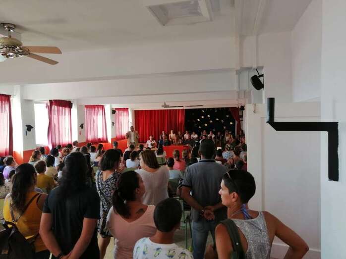 Asamblea celebrada en el colegio público de Melenara (Foto TA)
